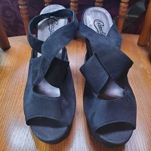 Candies Black Seude wedges